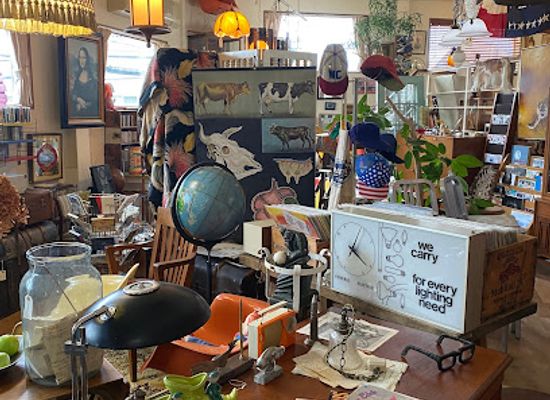 japan/etchu/shop/ease-antiques