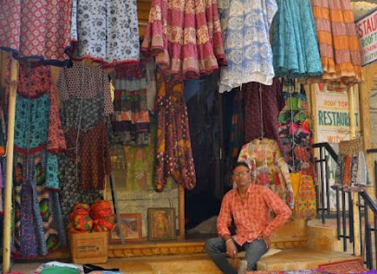 india/thar-desert/shop/bellissima-co-operative-shop
