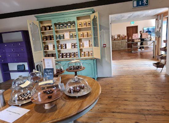 ireland/the-burren/shop/hazel-mountain-chocolate