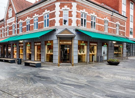 denmark/herning/shop/m-c-mortensen-officiel-forhandler-af-rolex