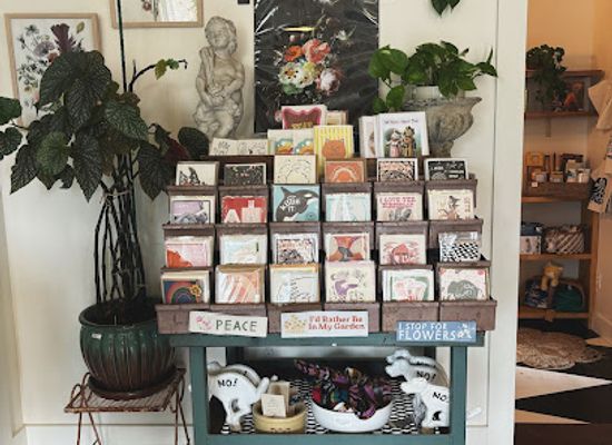 arkansas/ozark-mountains/shop/the-little-hill-shop