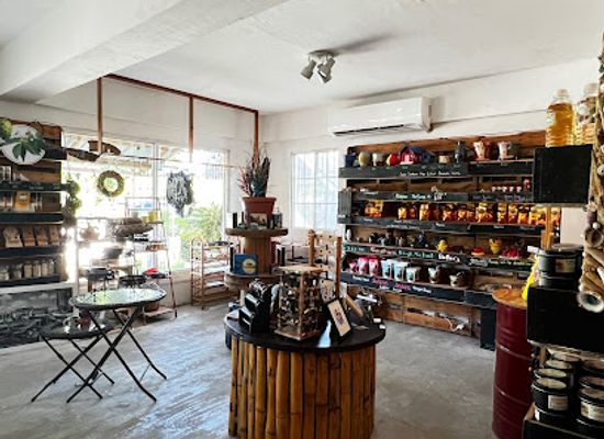 northern-mariana-islands/kagman/shop/marianas-creations