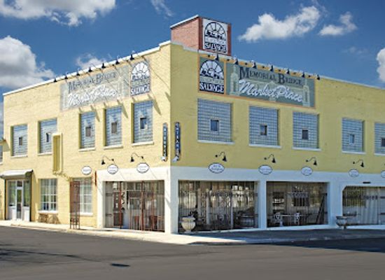 virginia/roanoke-valley/shop/black-dog-salvage