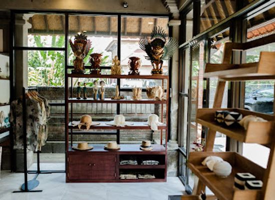 indonesia/ubud/shop/kinari-gift-shop