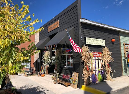 utah/escalante-desert/shop/old-crow-basics