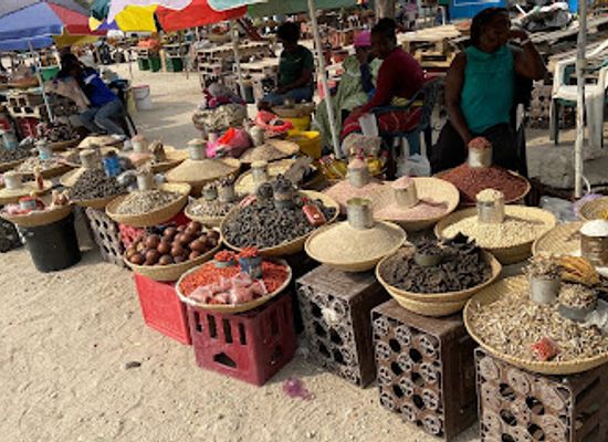 namibia/etosha-national-park/shop/omuthiya-open-market