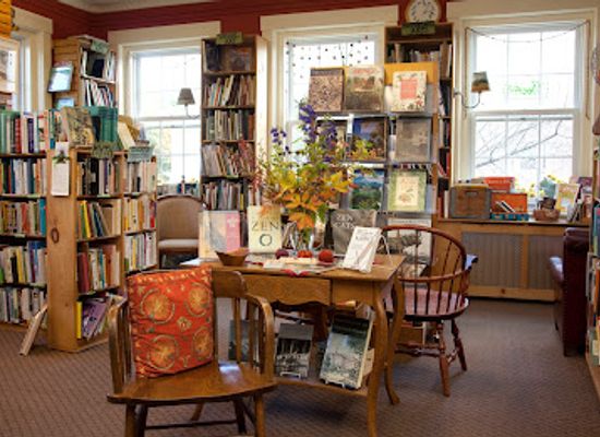new-hampshire/hanover/shop/left-bank-books
