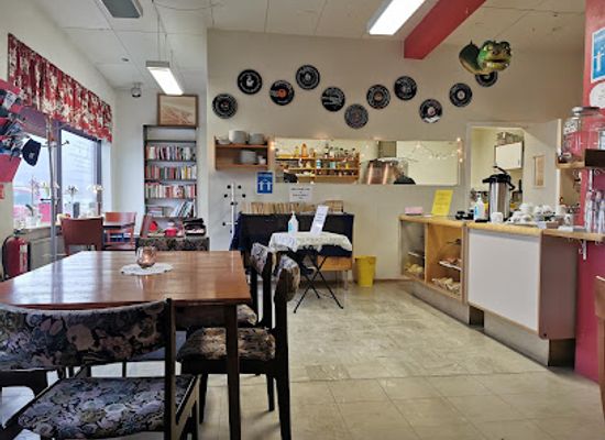 iceland/egilsstadir/shop/bokakaffi-hlooum