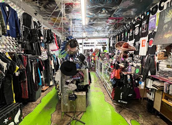 california/pasadena/shop/meowmeowz-retro-80s-thrift-shop