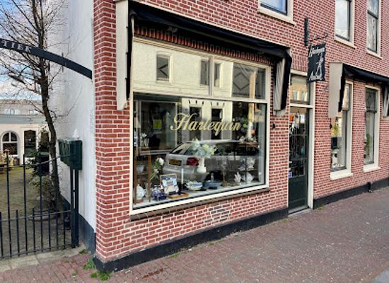 netherlands/bollenstreek/shop/harlequin-antiek-en-decoraties