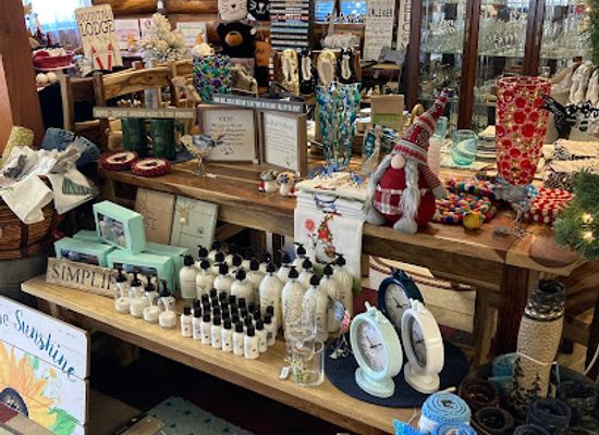 nevada/lake-tahoe/shop/welcome-home-shoppe-gifts-and-decor