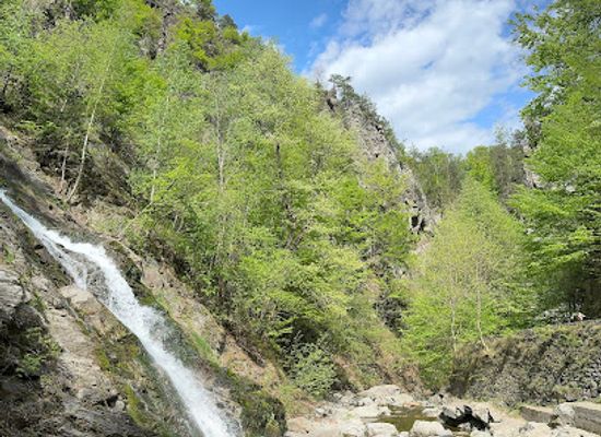 romania/valcea/shop/lotrisor-waterfall