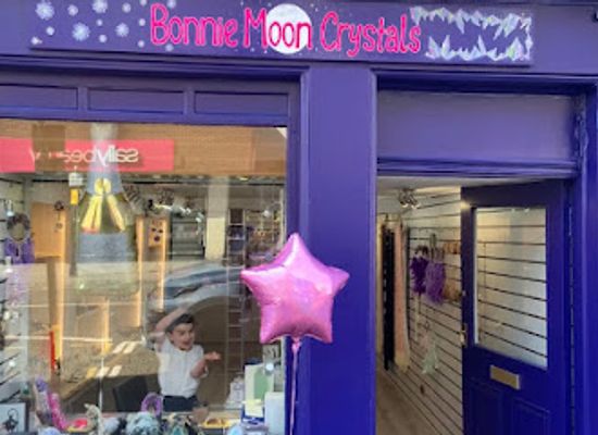 united-kingdom/perthshire/shop/bonnie-moon-crystals