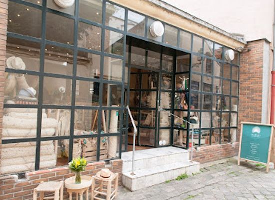 france/versailles/parc-de-versailles/shop/asamaya