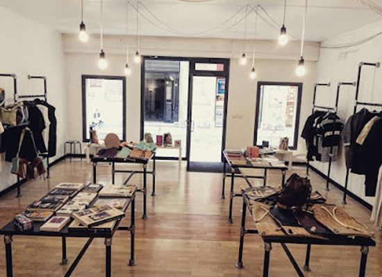 italy/modena/shop/distanze-concept-store