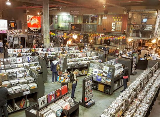 new-york/new-york-city/shop/rough-trade
