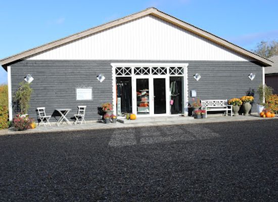 denmark/central-jutland/shop/sj-tekstil-og-kunst