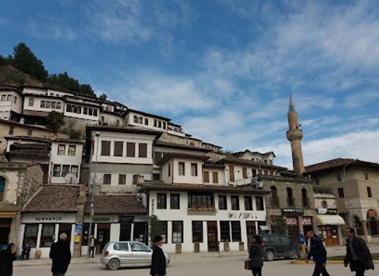 albania/berat/shop/sports-house