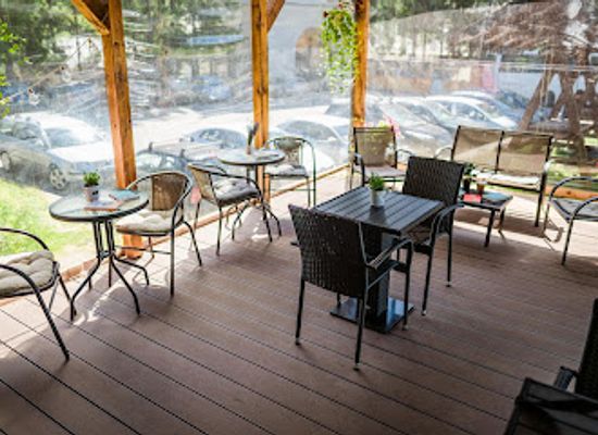 romania/ceahlau-national-park/shop/macinica-coffee-shop