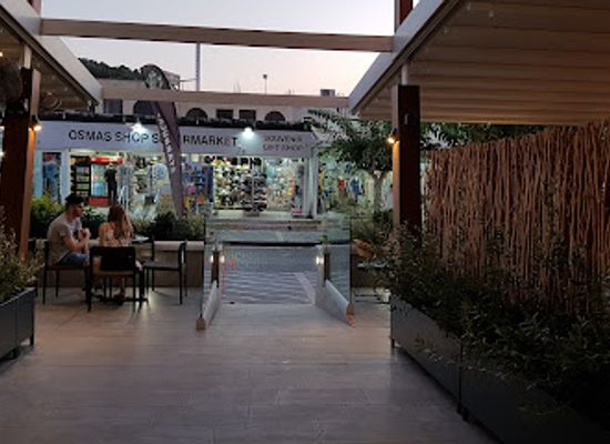cyprus/fig-tree-bay/shop/starbucks