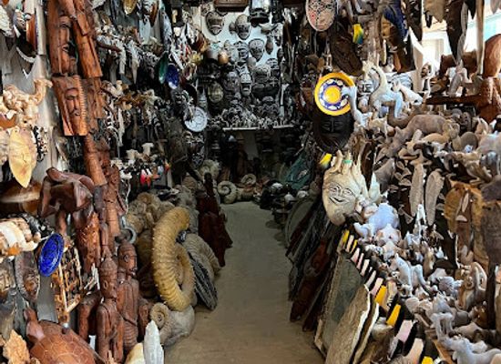 morocco/tafilalt/shop/local-craft-store