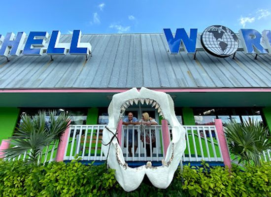 florida/everglades/shop/shell-world