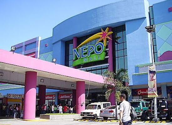 philippines/angeles-city/shop/nepo-mall-angeles