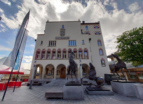 liechtenstein/princes-way/shop/vaduz-town-hall