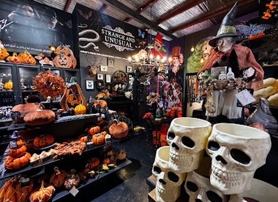 australia/mornington-peninsula/shop/little-shop-of-horrors-costumery-pop-culture-emporium