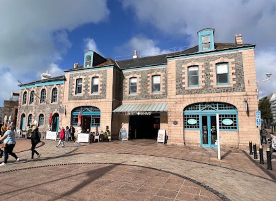jersey/st-ouen-s-bay/shop/liberty-wharf-shopping-centre