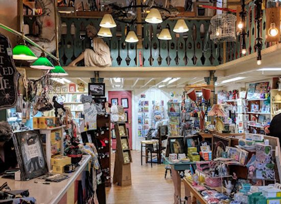 iowa/yellow-river-state-forest/shop/paper-moon