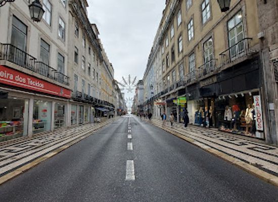 portugal/lisbon/baixa/shop/buda