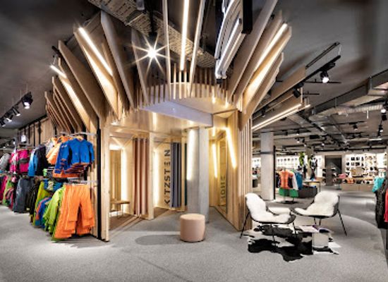 austria/zell-am-see-kaprun/shop/brundl-sports-maiskogelbahn-talstation