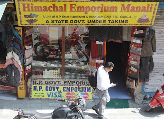 india/manali/shop/himachal-emporium