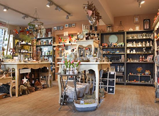 belgium/valkenburg/shop/t-zusje-van-gift