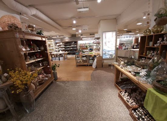 germany/bavarian-forest-national-park/shop/haller-einkaufspassage-waldkirchen