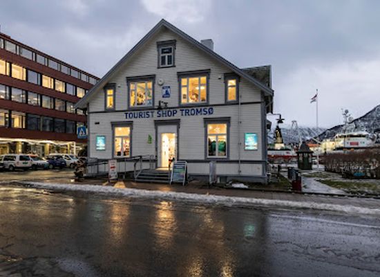 norway/tromso/sentrum/shop/tourist-shop-tromso-havn