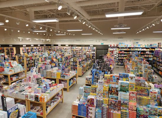 canada/eastern-townships/shop/renaud-bray