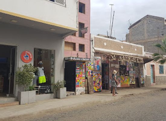 cabo-verde/santa-maria-beach/shop/one-love-reggae-bar