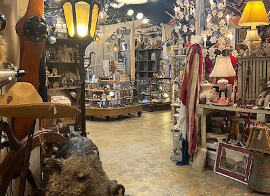 texas/mckinney-falls-state-park/shop/uncommon-objects