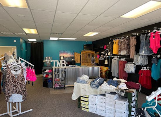 oklahoma/lake-texoma/shop/twisted-m-boutique