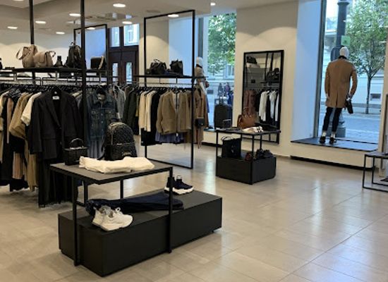 lithuania/vilnius/shop/tops-drabuziu-ir-avalynes-salonas