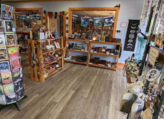 north-carolina/asheville-area/shop/asheville-raven-and-crone