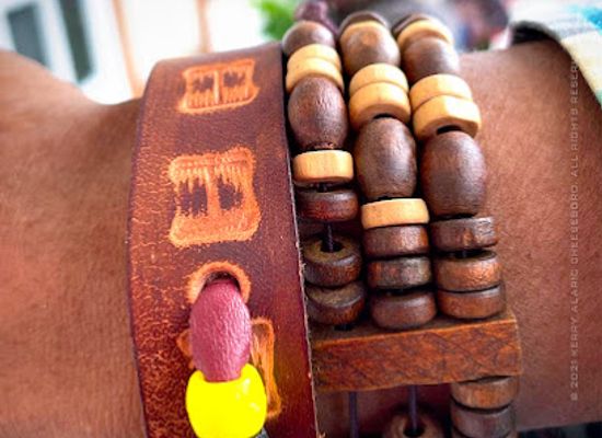 barbados/rockley/shop/ras-amica-leather-craft-shop