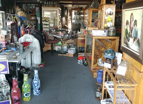 nebraska/central-nebraska/shop/lee-s-legendary-marbles-collectibles