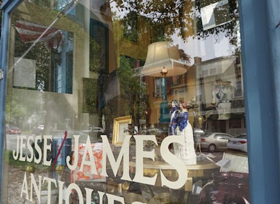 rhode-island/bristol-county/shop/jesse-james-antiques