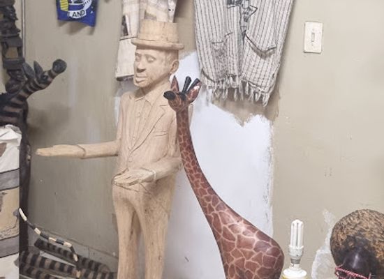eswatini/mlilwane-wildlife-sanctuary/shop/rainbow-angel-gallery
