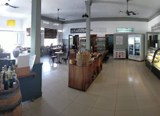 cambodia/kep/shop/deli-s-kep