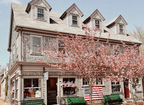 massachusetts/nantucket-county/shop/nantucket-clothing-company