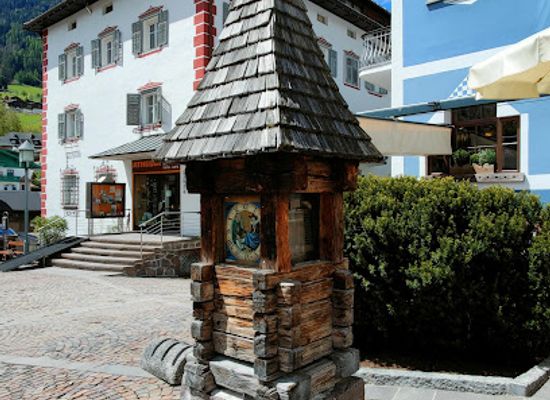 italy/val-gardena/shop/leather-goods-mariele